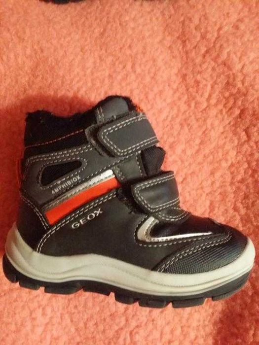 Черевики дитячі теплі дихаючі geox amphibiox.