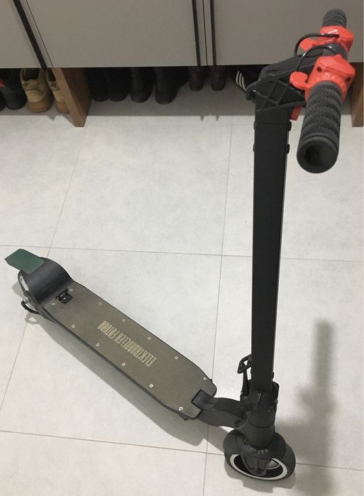 Электроскмокат Futura