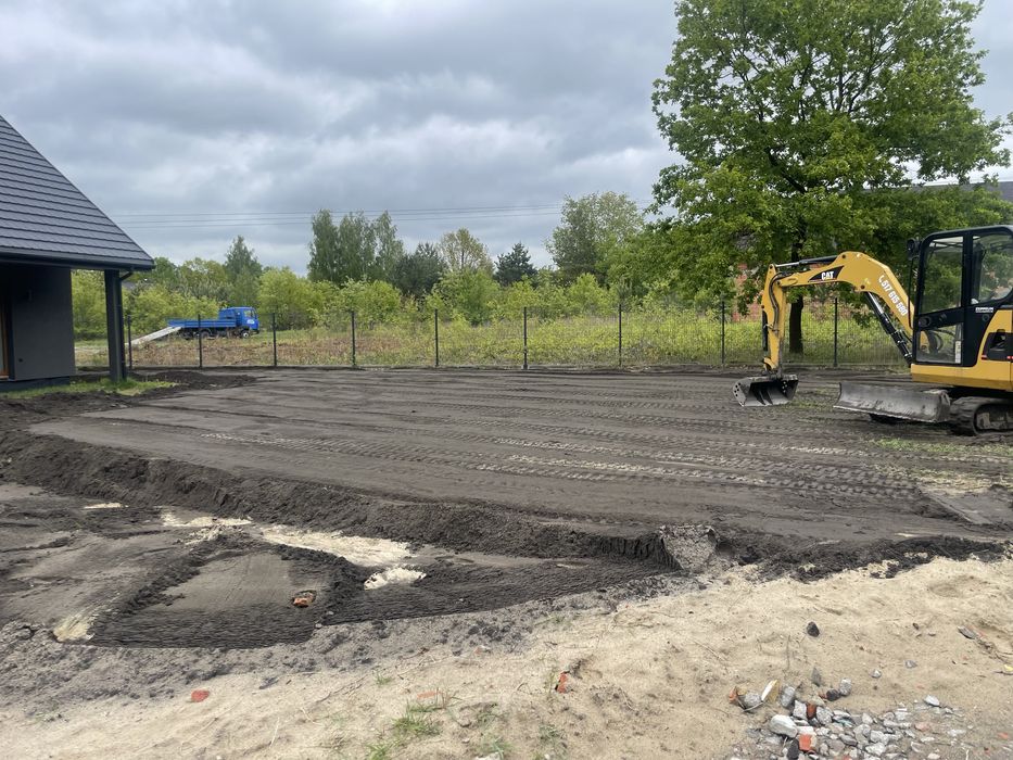 Usługi Minikoparka Wywrotka Koparka Roboty Ziemne Przyłacza Wykopy