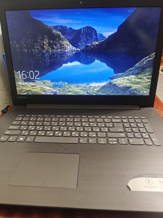 ноутбук Lenovo IdeaPad 320-17IKB (тип 80XM)