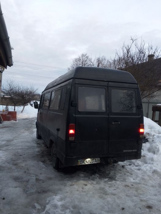 Mercedes Benz 2.4 пасажир