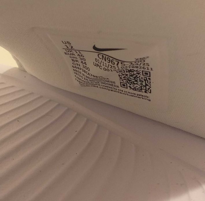 Шльопанці  Nike оригінальні 46