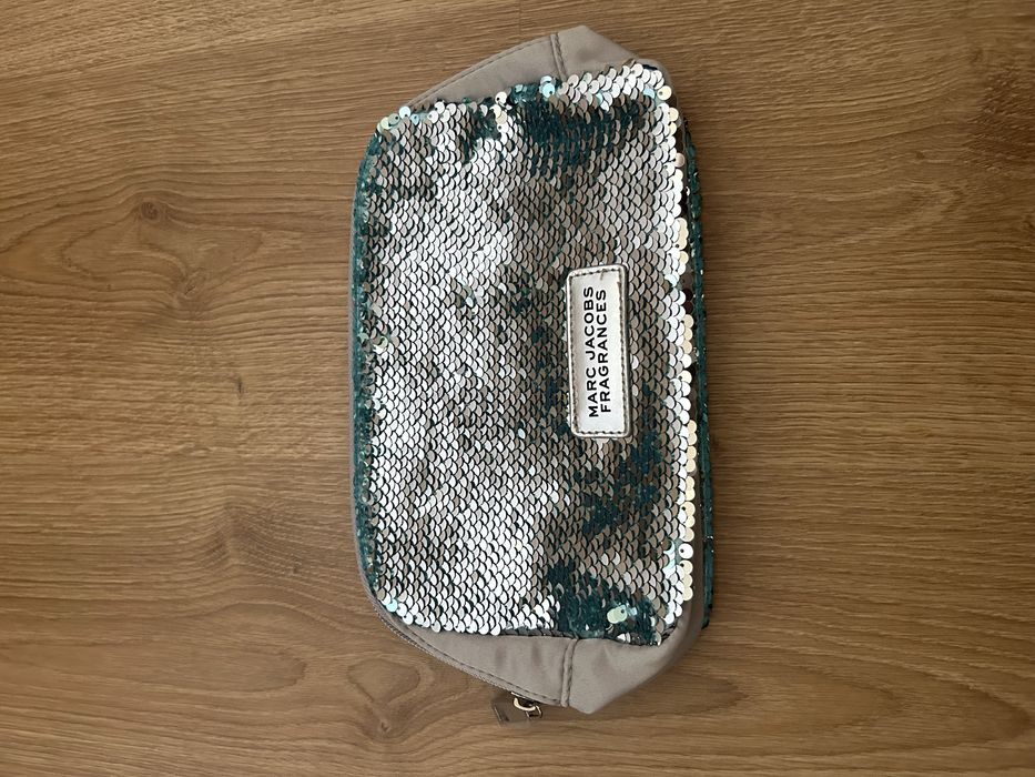 Marc Jacobs  косметичка