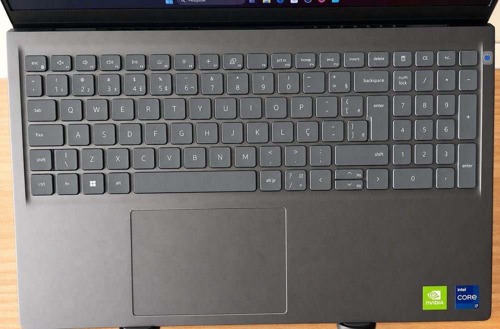 Notebook Dell Inspiron 5510 15 polegadas - i7 11390H - 16GB - 500GB SSD