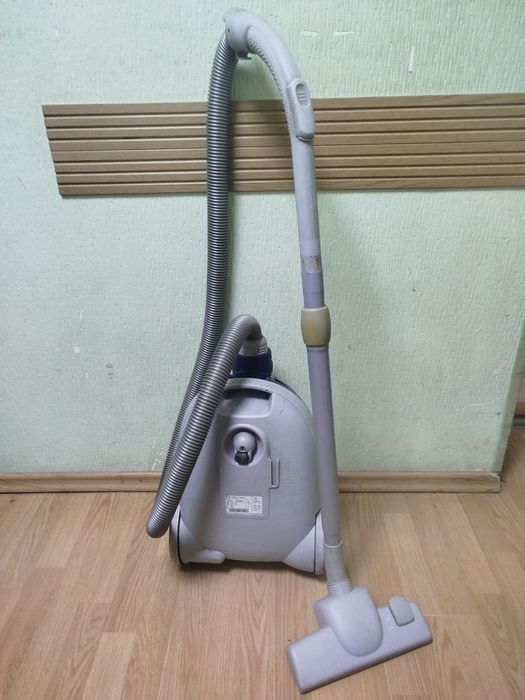 Пылесос Electrolux ZAC 6725 САМОВЫВОЗ