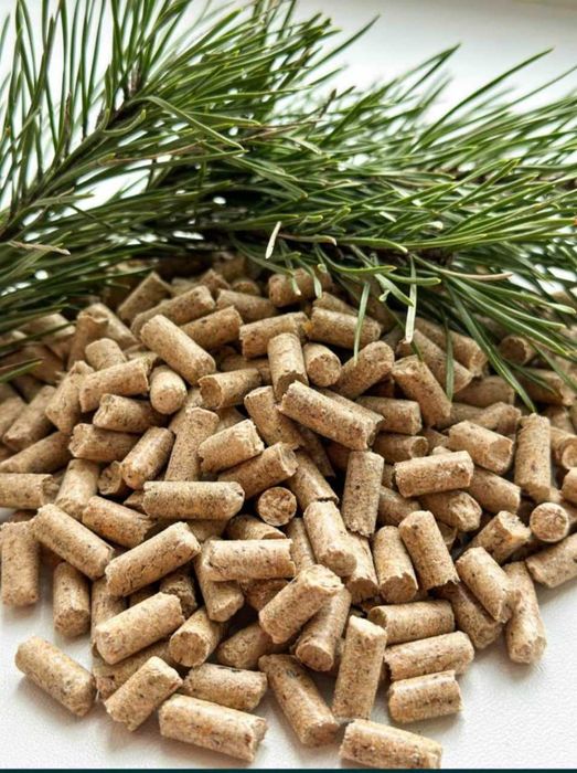 Пелети з сосни преміум 6/8 мм DINplus & ENplus A1/A2