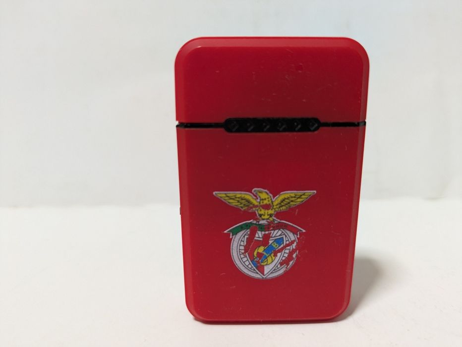 Isqueiro do Sport Lisboa e Benfica.