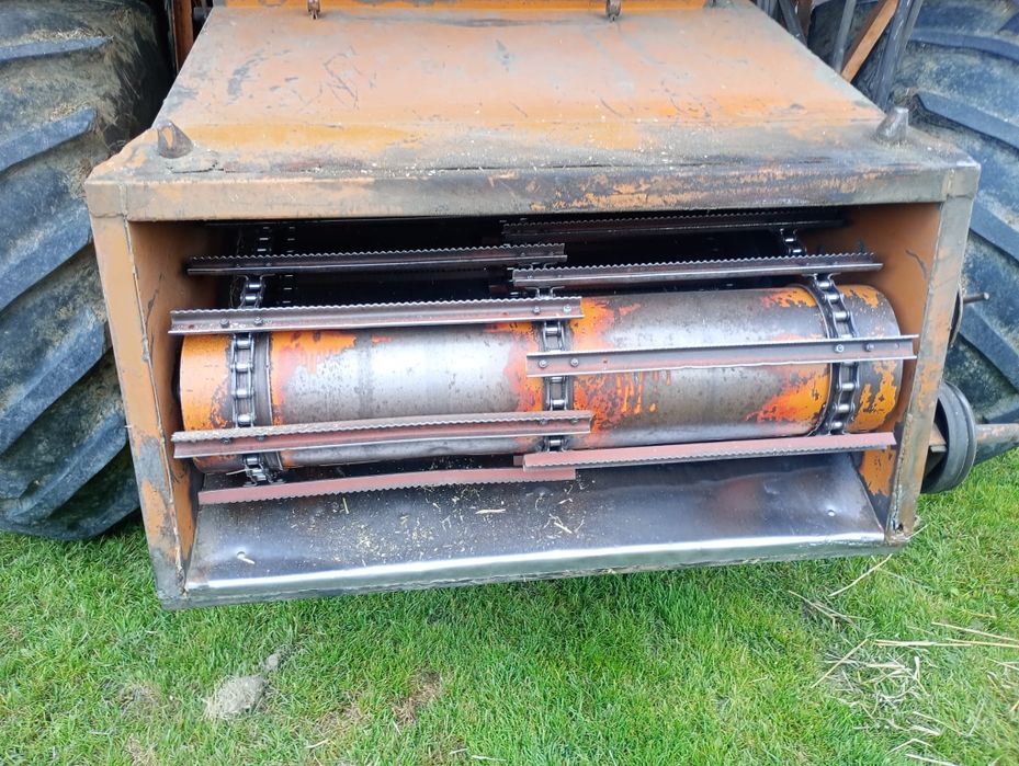 Kombajn Bizon Z056 Super/Sieczkarnia/Stół do rzepaku