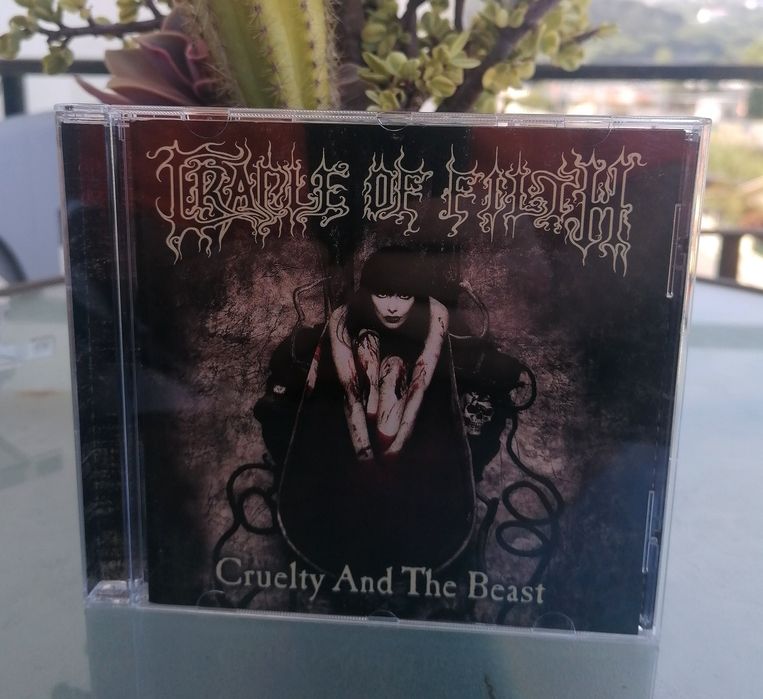 Cradle of Filth - Cruelty and the Beast (CD)