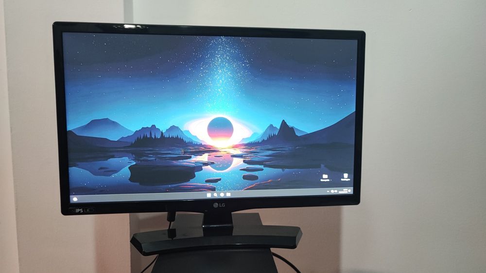 Monitor / TV LG.