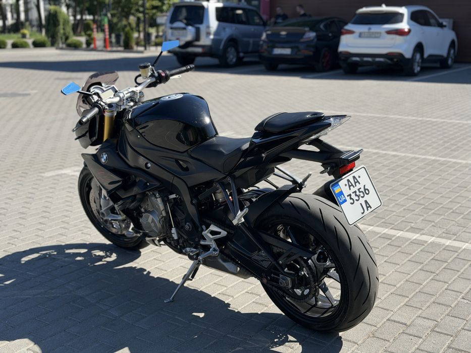 Bmw s1000r 2019