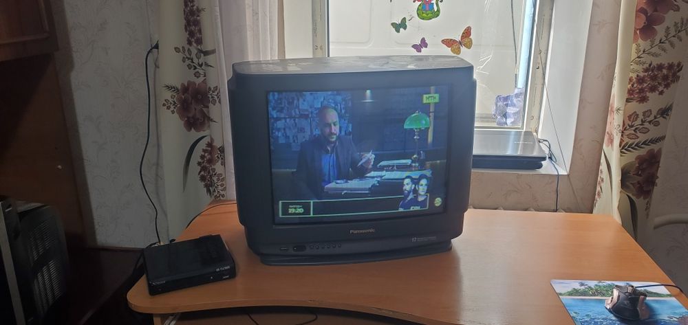 Продам телевизор