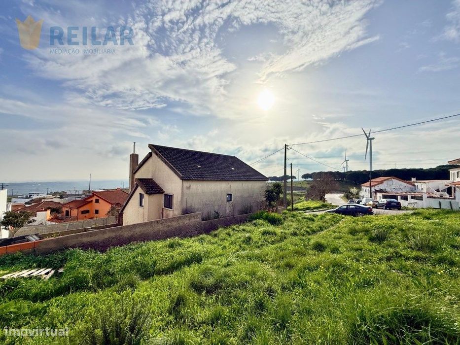Vialonga - Terreno 341 m2