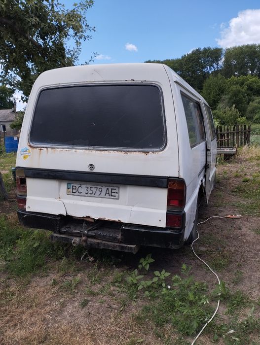 Мазда 2200 в робочому стані!