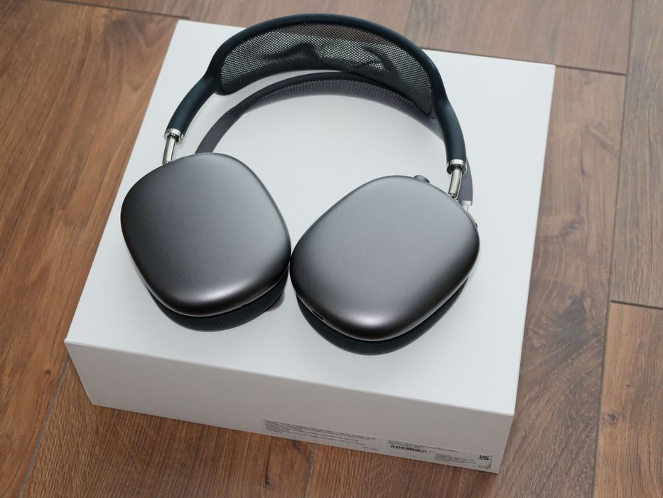 Apple Airpods Max space gray (czarne) z portem Lightning