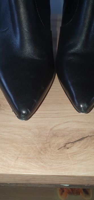 Botki guess na szpilce 39