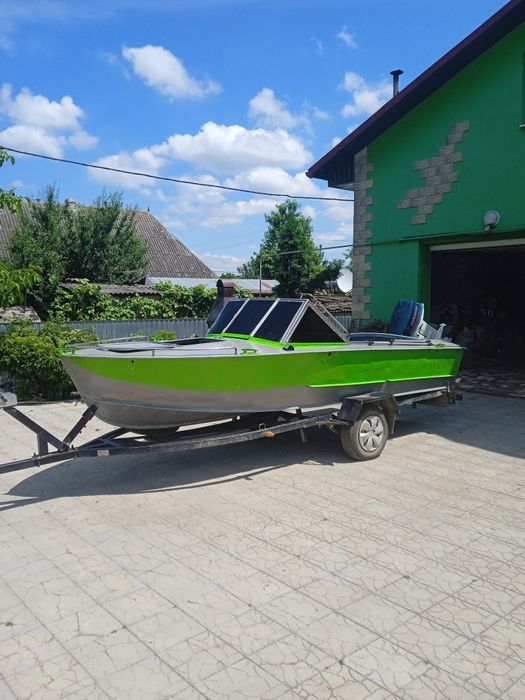 Катер лодка прогрес 2м