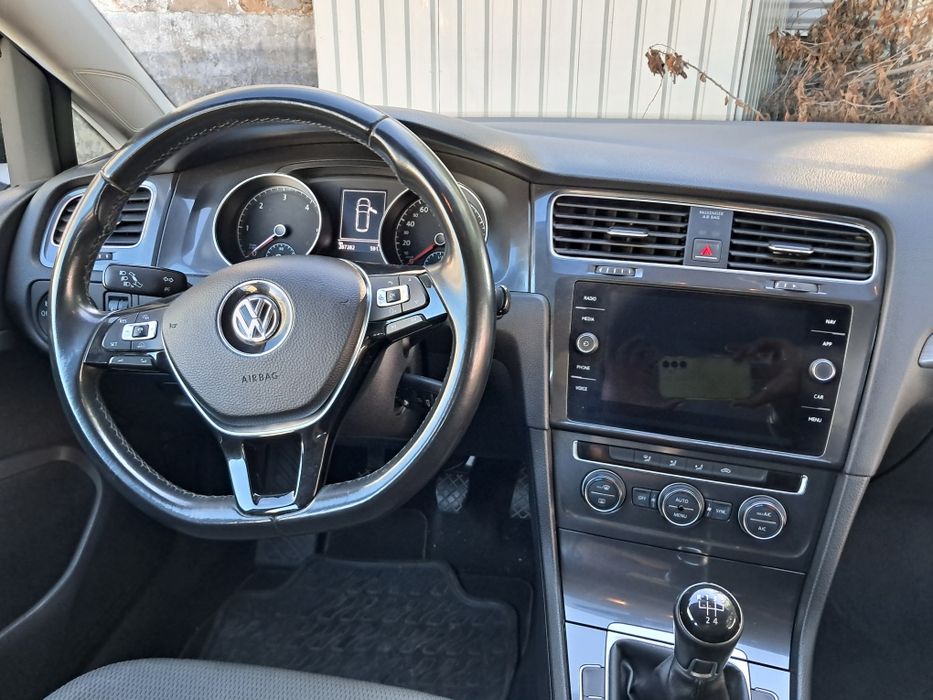 Golf variante 1.6 115 cvs