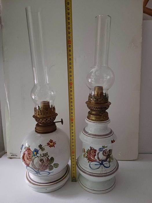 Candeeiros a petróleo com chaminé