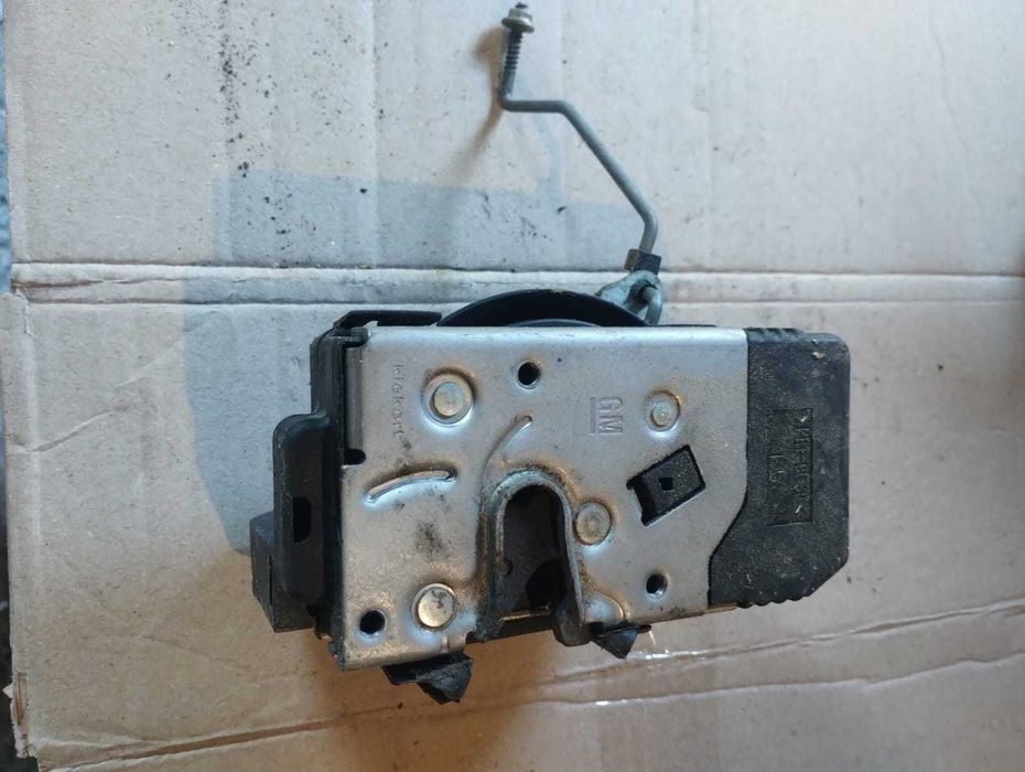 Дверний замок до Opel Vivaro/Renault Trafic