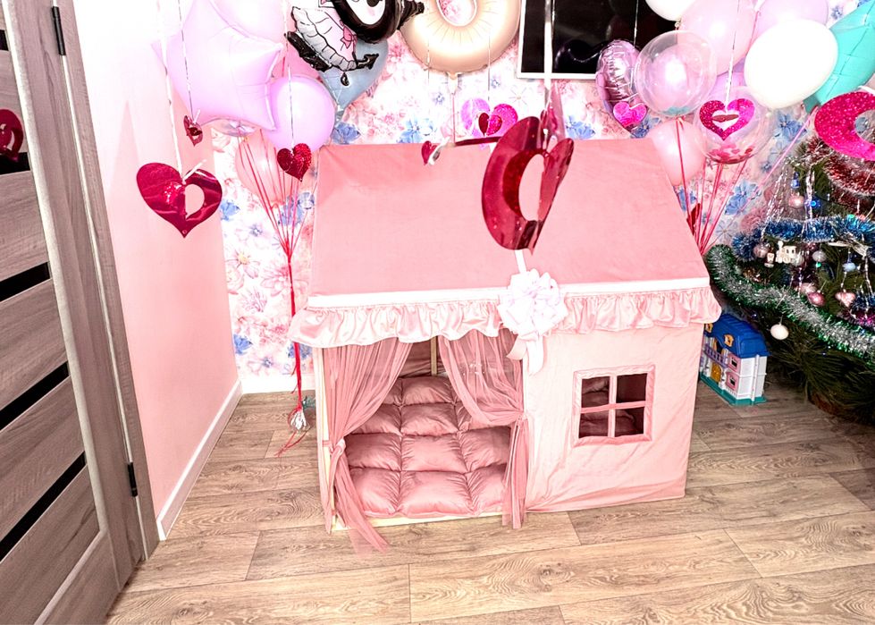 Детский домик , очень красивый