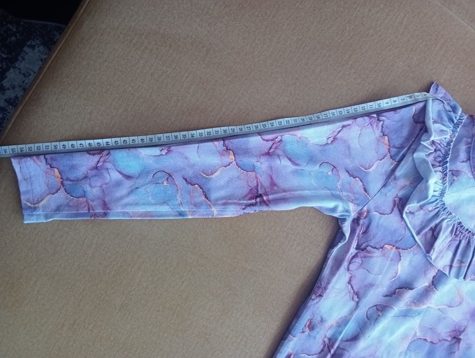 Dwie bluzeczki dziewczęce