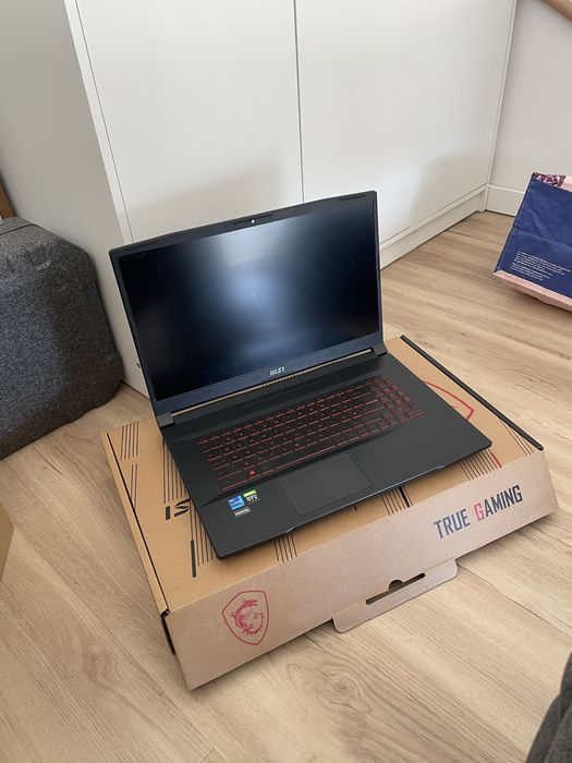 MSI Katana GF76 12UE – i7-12700H | RTX 3060 | 16 GB RAM | 144 Hz