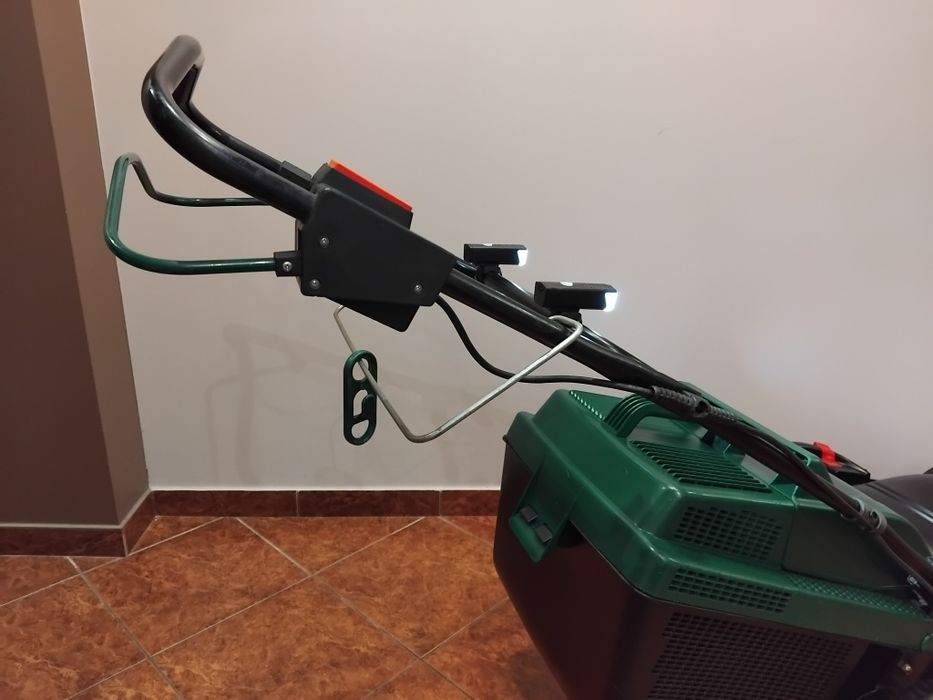 Amerykańska kosiarka MTD potężna indukcyjna stan KOLEKCJONERSKI