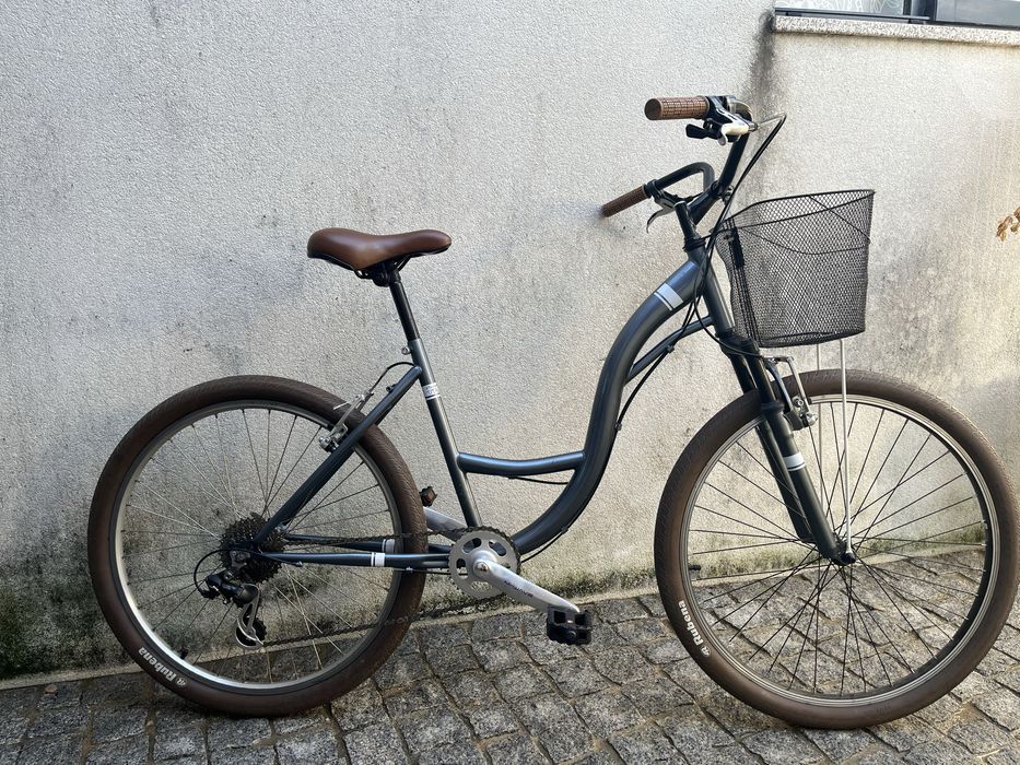 Bicicleta de senhora