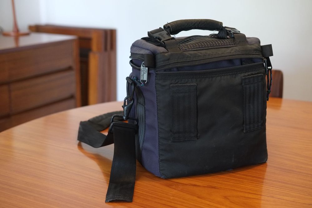 mala de fotografía profissional Lowepro mini mag AW