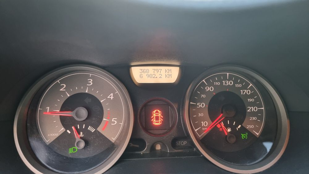 Renault Megane 1.5 dCi Luxe Expression (bogate wyposażenie)