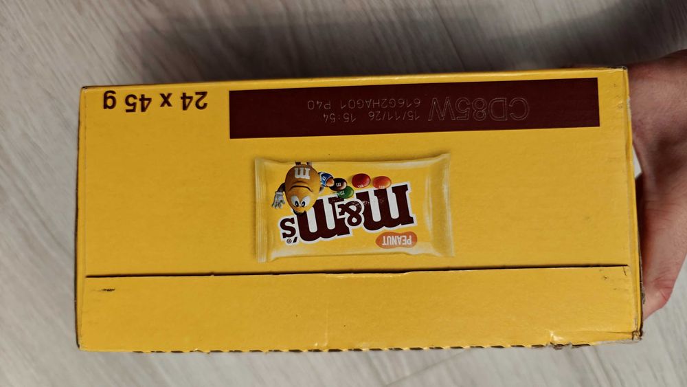 M&M'S Peanut 24x45g Drażetki z Orzeszkami Ziemnymi w czekoladzie