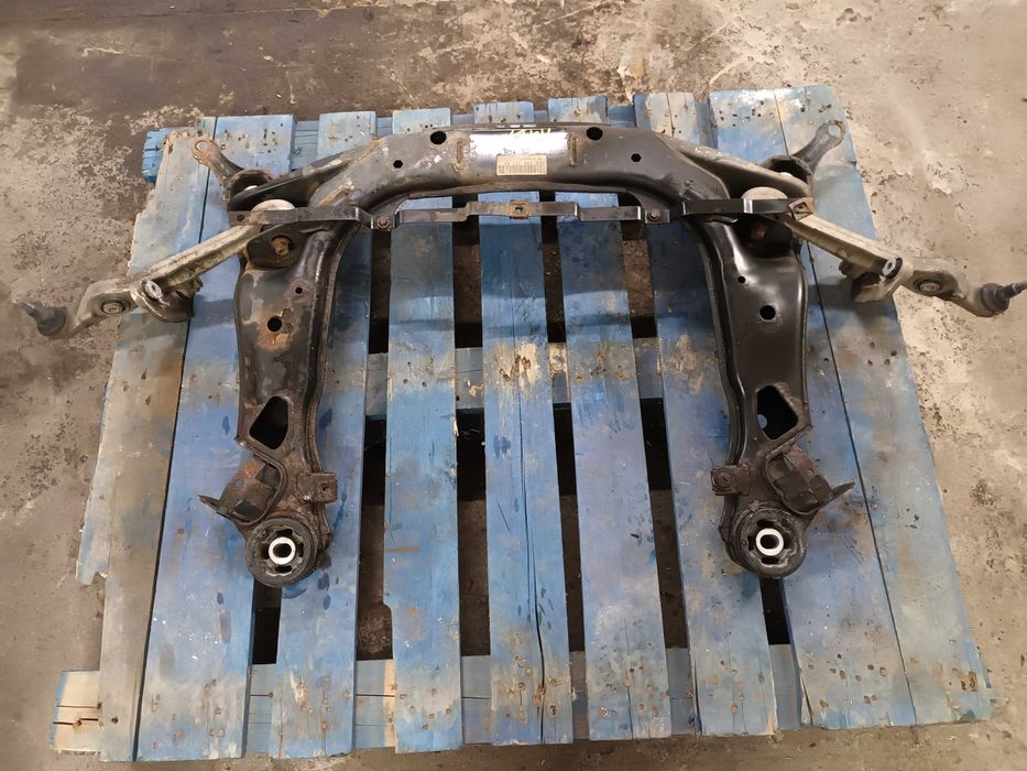 Sanki wózek belka kołyska przód przednia wahacze AUDI A4 B7