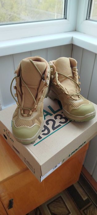 Продам новые берцы Talan