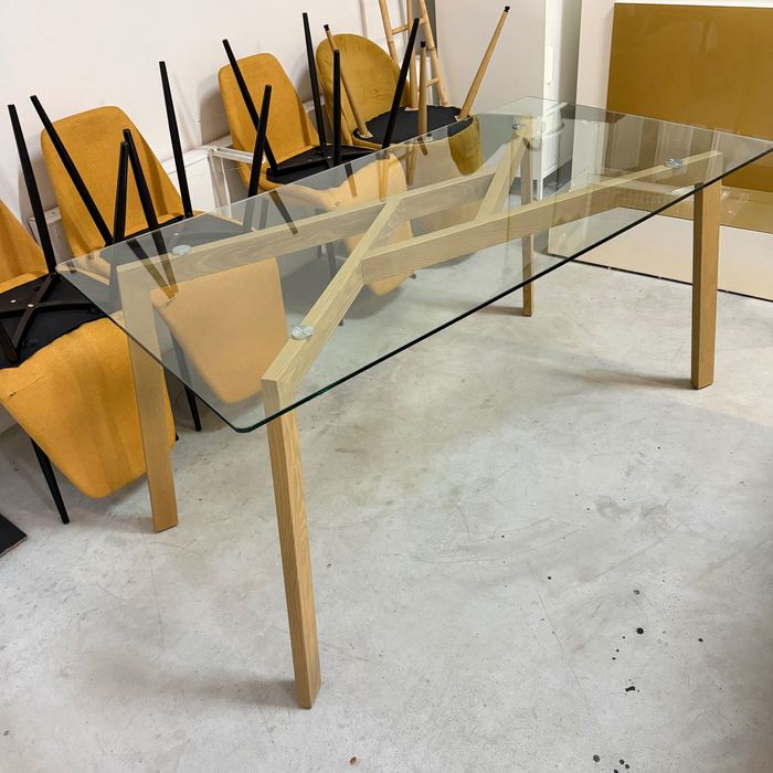 Mesa jantar em vidro