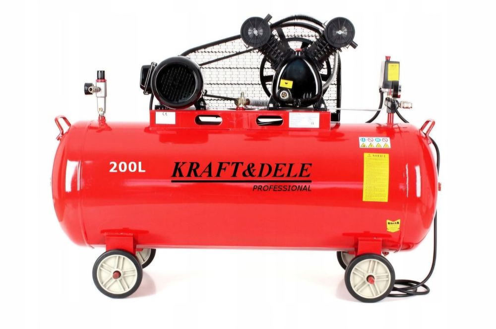 KOMPRESOR SPRĘŻARKA olejowy 200L 400V V2  5,2 KM 590 l/min separator