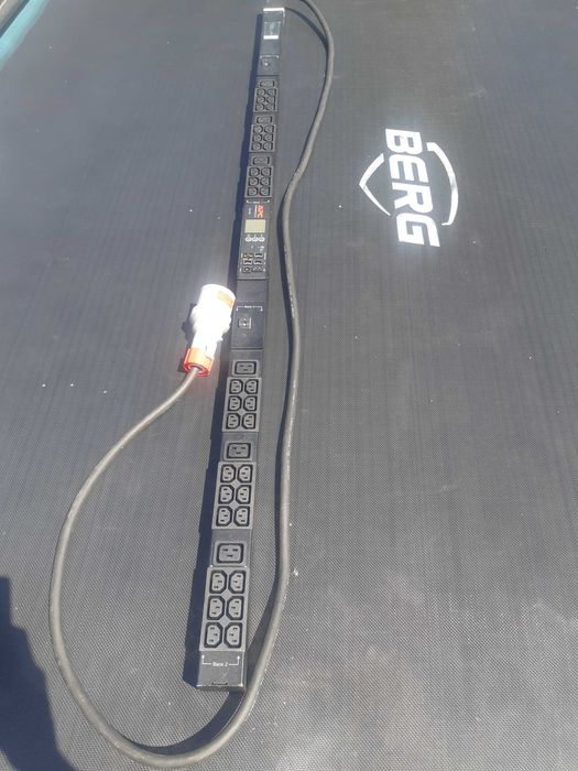 APC Rack PDU 2G - AP8853 - 8 pieces, used64283798378113121