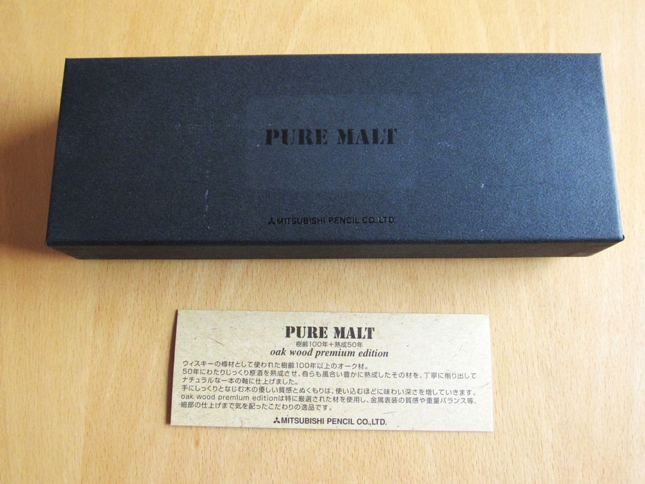 Lapiseira Mitsubishi, Pure Malt, Carvalho Castanho