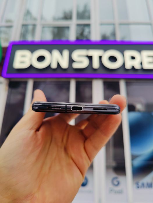 Магазин. Гарантія. Pixel 7 pro 256gb. Black