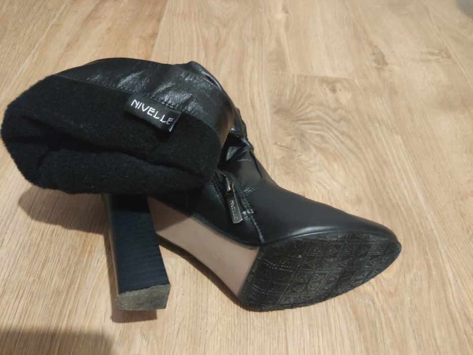 Продам сапоги женские