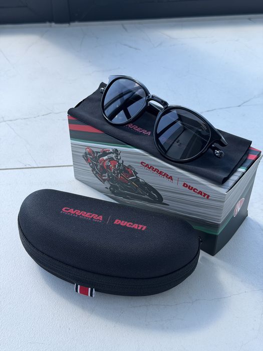 Продам окуляри CARRERA ducati