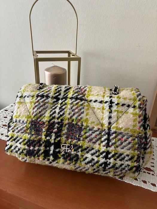 Mala da parfois nova