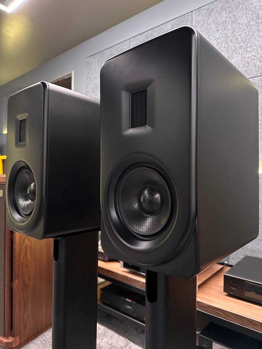 Полочная акустика PS Audio Aspen FR5