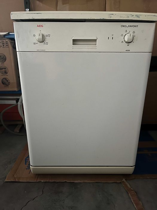 Máquina de lavar loiça usada