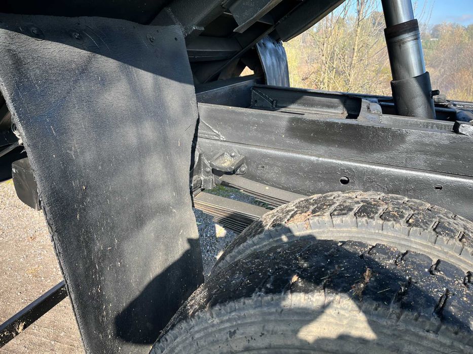 ЗІЛ -130 . 554 М.