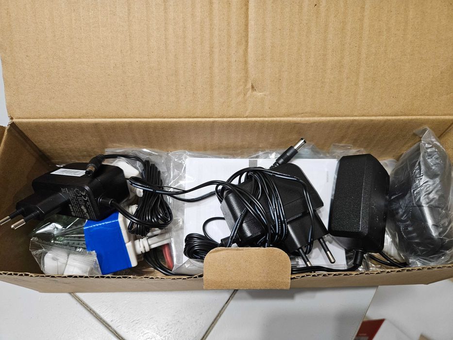 KAMERY monitoringu HIKVISION zestaw 4-chanel HD