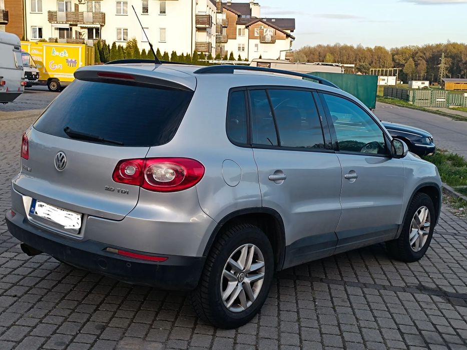 Volkswagen Tiguan Auto ma nowy akumulator , oraz wymienioną sondę lambda