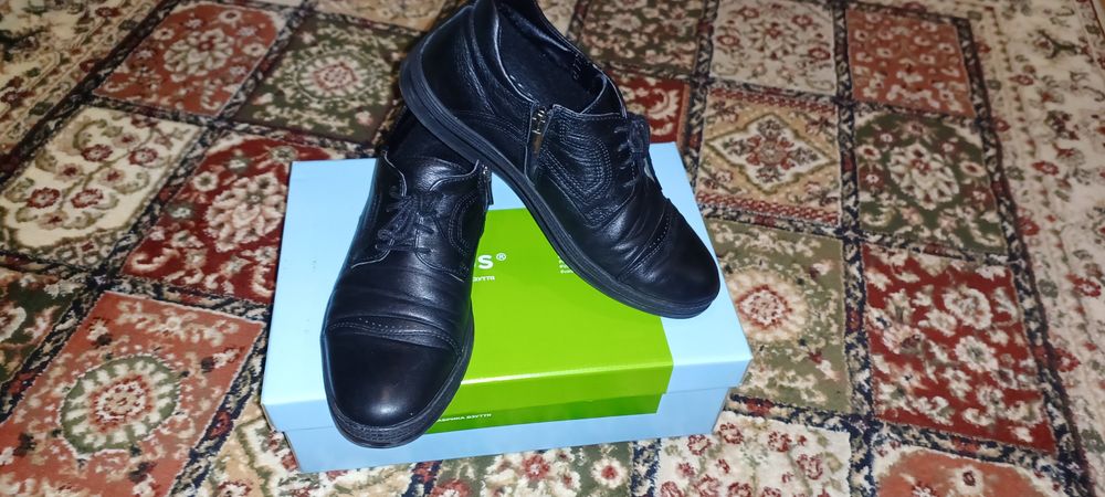 Туфлі чоловічі,шкіряні!