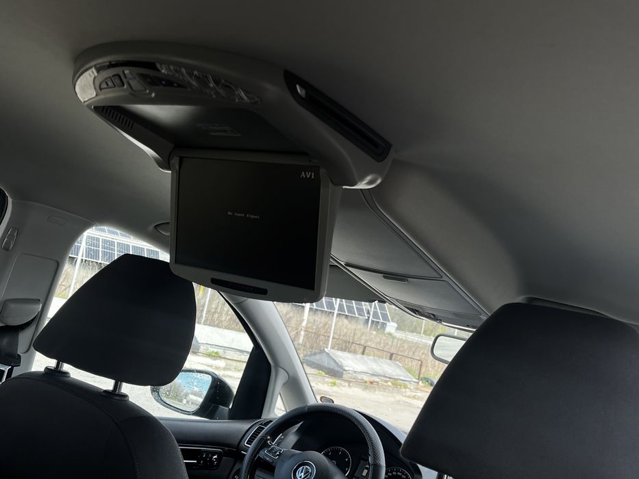 Volkswagen Touran 2.0TDI AVTOMAT