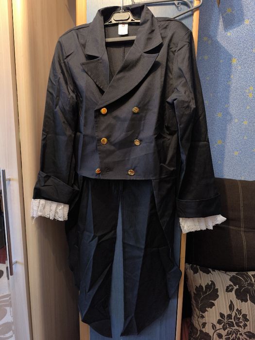 Фрак,сюртук новый размер M